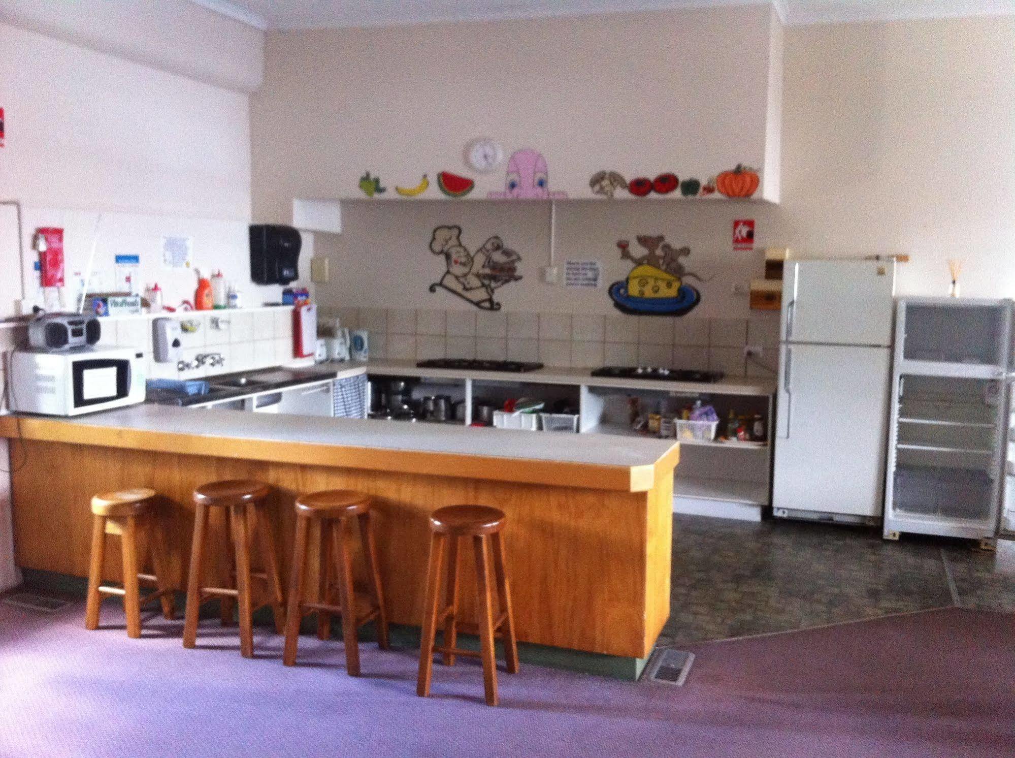 Mansfield Travellers Lodge Extérieur photo
