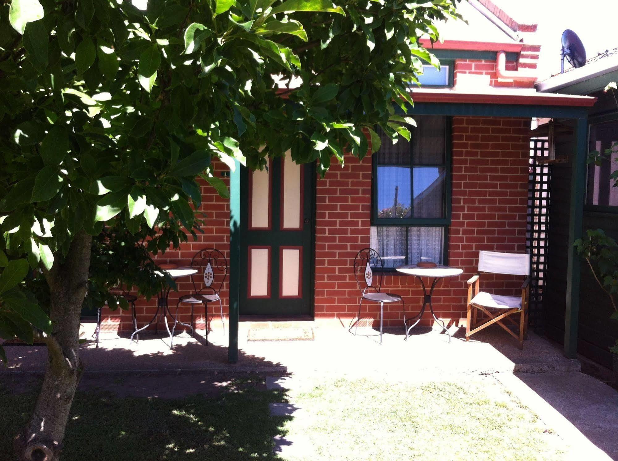 Mansfield Travellers Lodge Extérieur photo